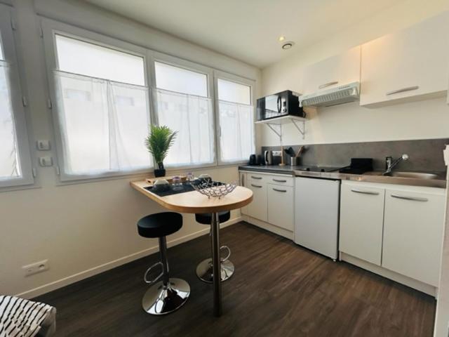 Studio Lumineux 25M² Hyper-Centre لوريا المظهر الخارجي الصورة