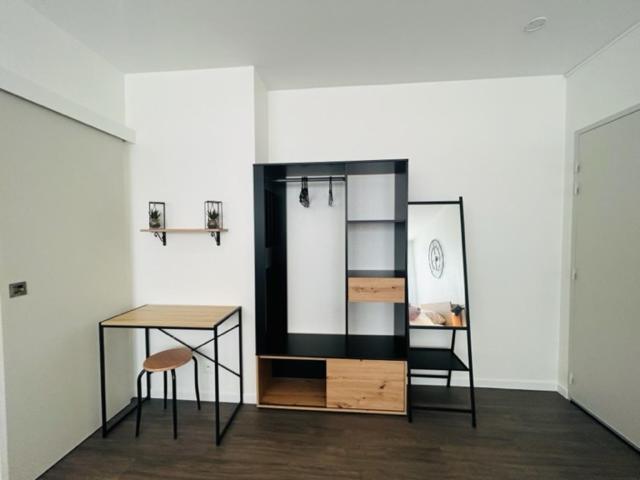Studio Lumineux 25M² Hyper-Centre لوريا المظهر الخارجي الصورة